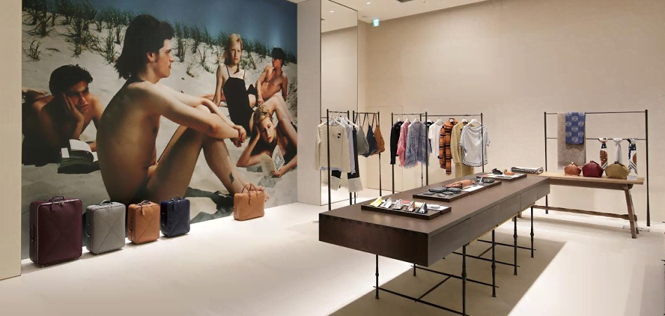 Loewe, en busca del &lsquo;efecto C&eacute;line&rsquo; para acelerar su momento m&aacute;s dulce